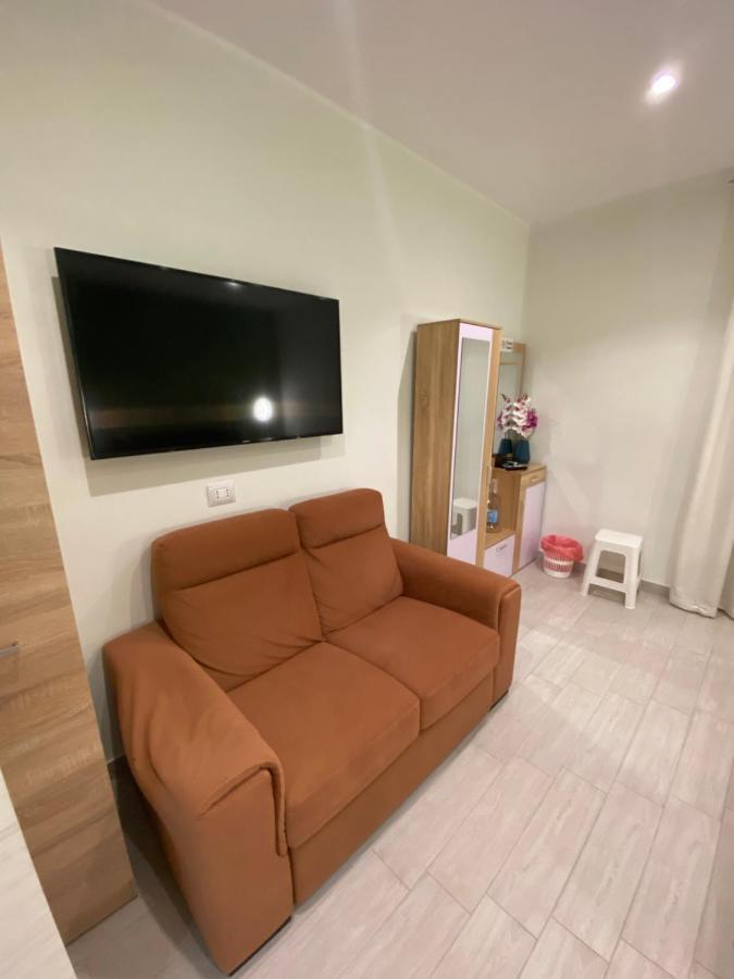 Casa Quadrifoglio Apartment Taranto Bagian luar foto