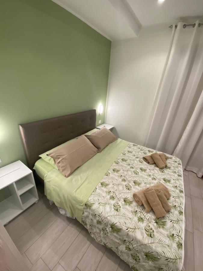 Casa Quadrifoglio Apartment Taranto Bagian luar foto